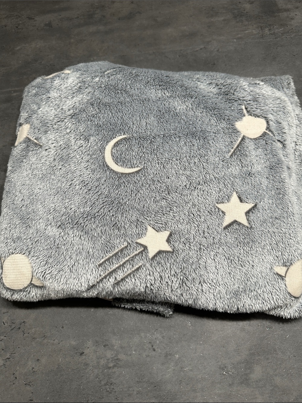 Kids glow in the dark blanket